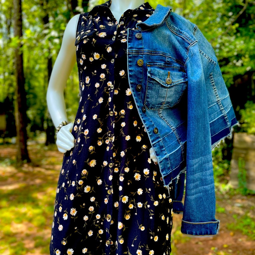 Navy sleeveless floral knee length dress